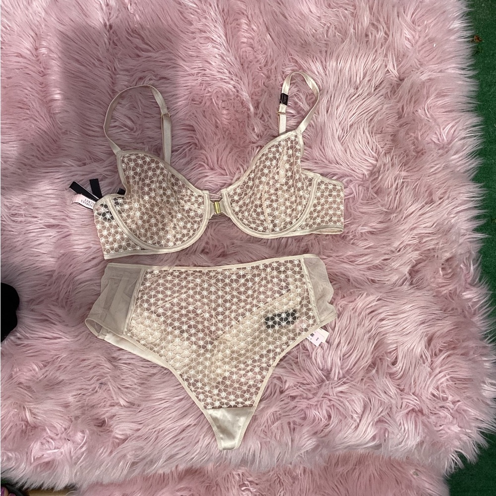 Victoria Secret Cream Lingerie Set